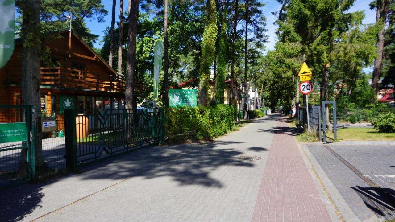 Natura Park Ustronie Morskie - Domki, Apartamenty Ngoại thất bức ảnh